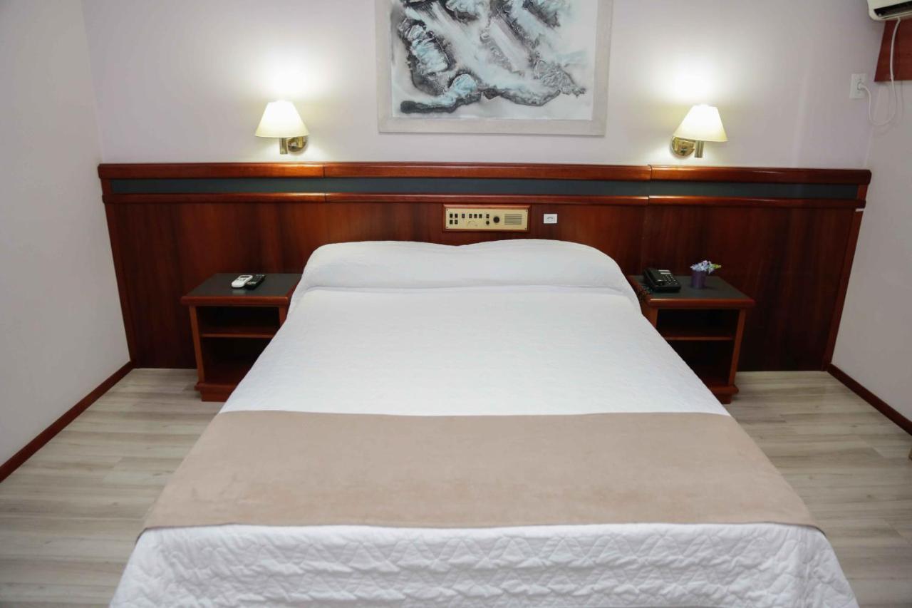 Susin Hotel Mafra Buitenkant foto