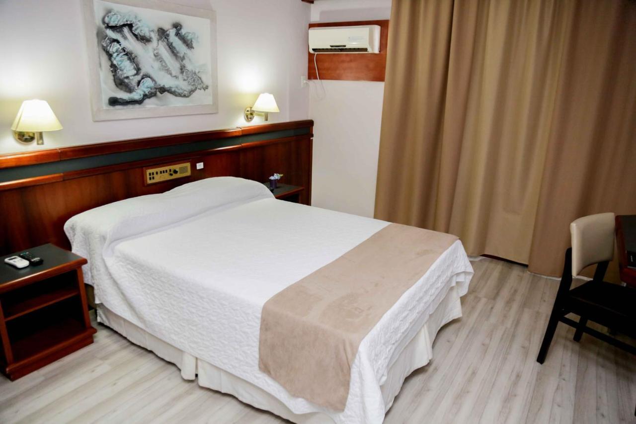 Susin Hotel Mafra Buitenkant foto