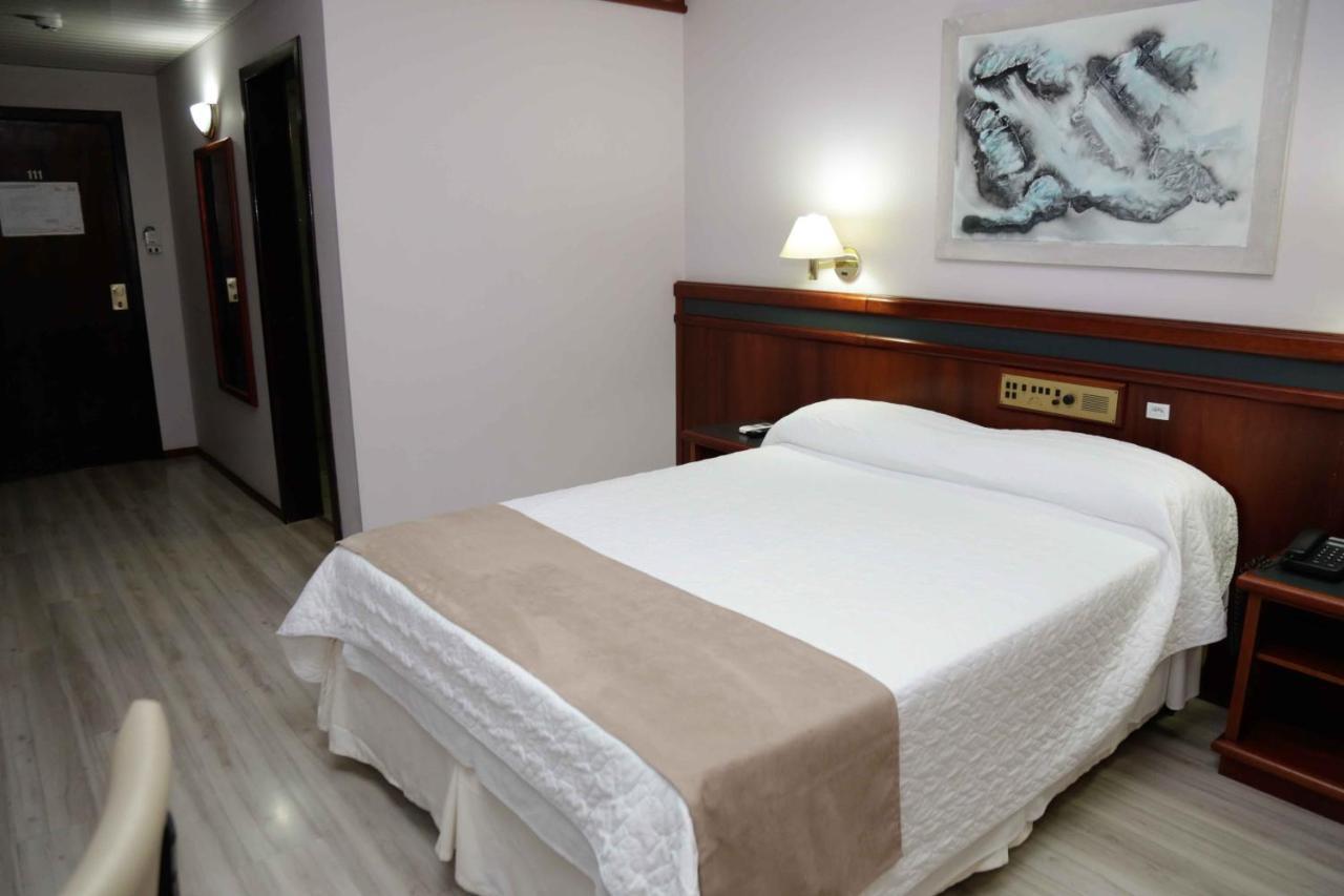 Susin Hotel Mafra Buitenkant foto